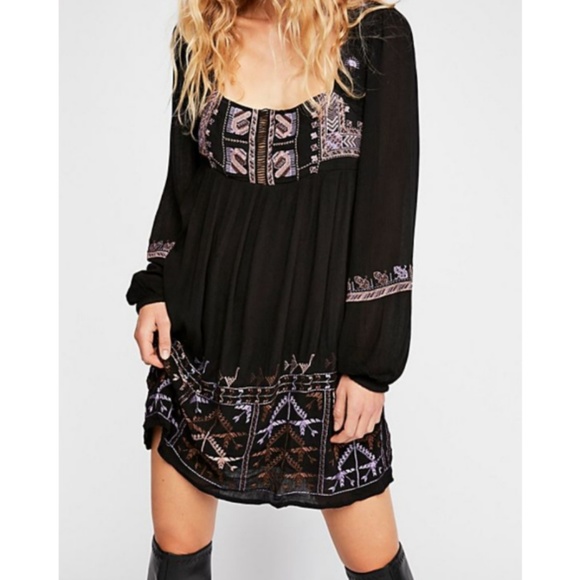 Free People Dresses & Skirts - Free People Rhiannon Embroidered Mini Dress